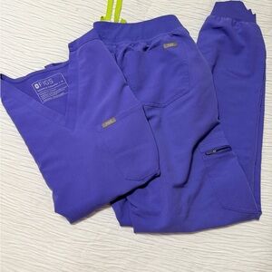 Figs Lavender Technical Collection Scrub Top